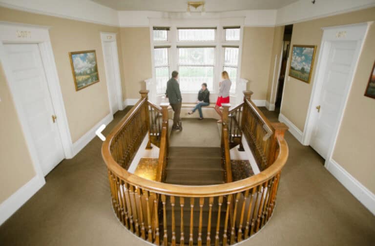 The Alano Club is a great addiction recovery support organization in Portland Oregon.